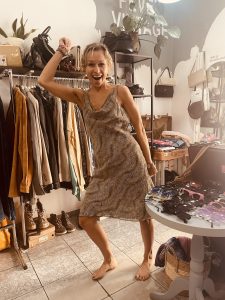 Read more about the article The Fitting Room as a Safe Space: What Happens When You Look Different?